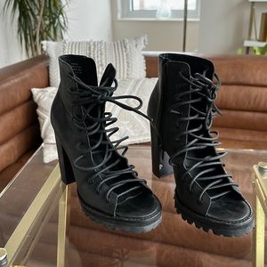 Open toe lace up heel bootie